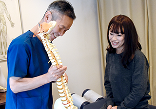 心がけるのは豊かな経験を活かし、専門性に頼りすぎない治療を。